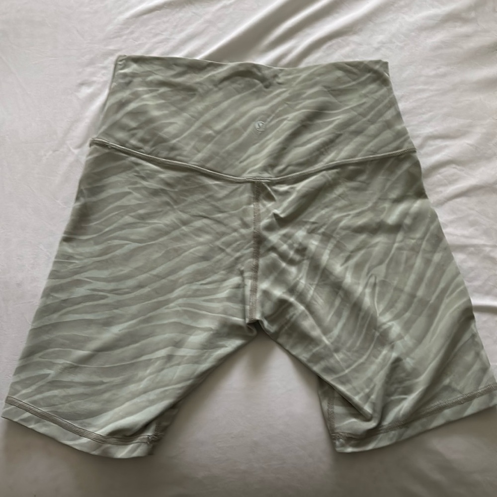 Lululemon biker shorts